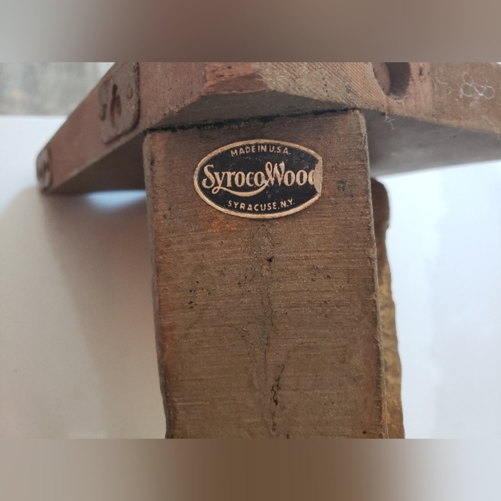 Vintage Syroco Wood Corner Display Shelf, Hard To Come By, Wood Composite - Picture 8 of 9
